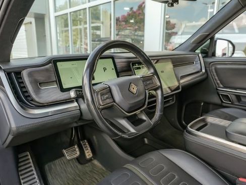 Used 2022 Rivian R1T Launch Edition image 23