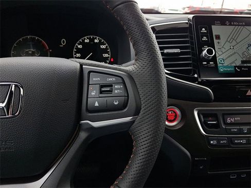 Certified 2025 Honda Ridgeline TrailSport+ image 23