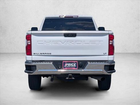 Used 2024 Chevrolet Silverado 2500 LT AWD/4WD image 7