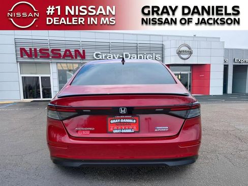 Used 2023 Honda Accord Sport image 6