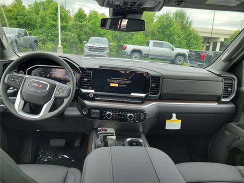 New 2026 GMC Sierra 1500 SLT w/ SLT Premium Package AWD/4WD image 10