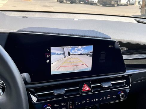 Used 2023 Kia Niro Wind FWD image 27