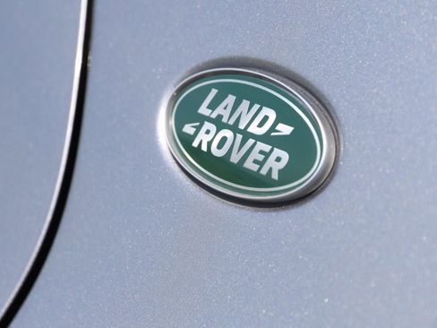 Used 2024 Land Rover Discovery Sport S image 31