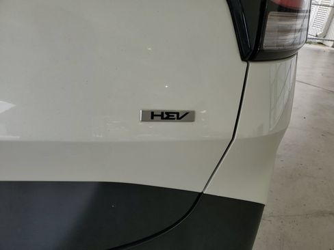 Certified 2023 Kia Sportage EX AWD/4WD image 8