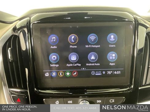 Used 2022 Chevrolet Traverse LT FWD image 36