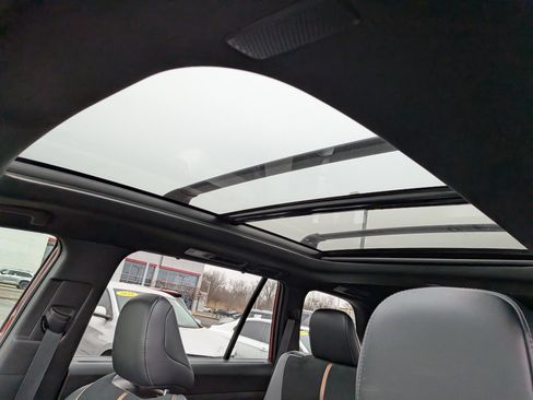 Certified 2025 Toyota Grand Highlander Hybrid MAX Platinum image 19