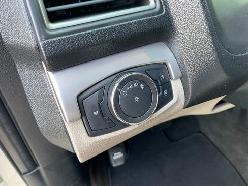 Used 2018 Ford Explorer FWD image 21