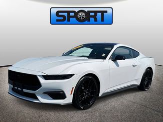Used 2025 Ford Mustang Coupe RWD video 1