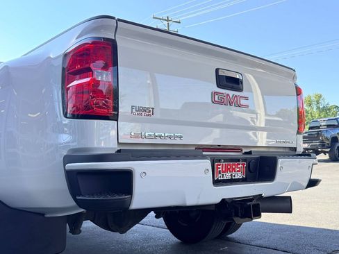 Used 2019 GMC Sierra 3500 Denali w/ Duramax Plus Package AWD/4WD image 8