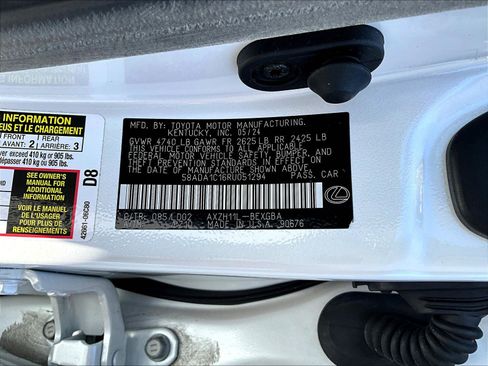 Used 2024 Lexus ES 300h w/ Premium Package FWD image 19