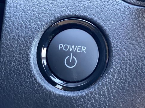 New 2026 Toyota Camry XLE AWD/4WD image 31