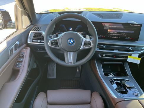 New 2026 BMW X5 xDrive50e w/ M Sport Package image 21