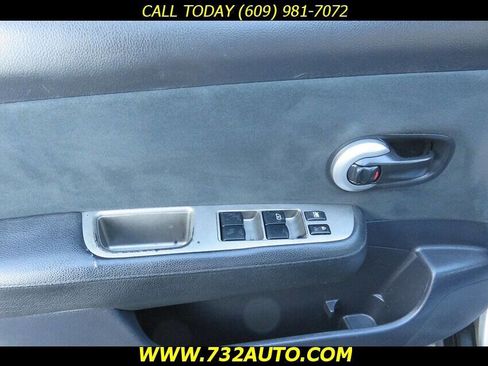 Used 2011 Nissan Versa 1.8 S w/ PWR Plus Pkg image 17