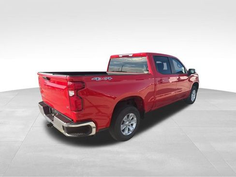 Used 2023 Chevrolet Silverado 1500 LT AWD/4WD image 7