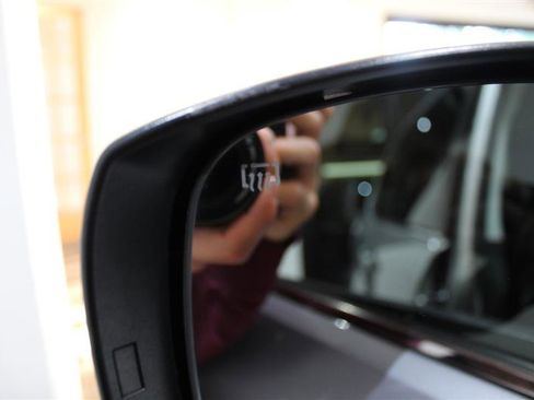 Used 2016 Subaru Forester 2.5i Limited image 12