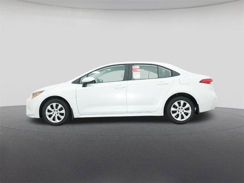 New 2026 Toyota Corolla LE image 19