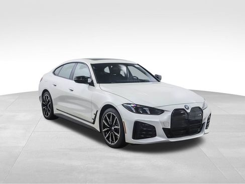 Used 2025 BMW i4 M50 w/ Premium Package image 7