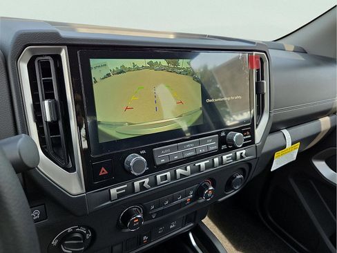 New 2026 Nissan Frontier SV w/ Tow Package image 17