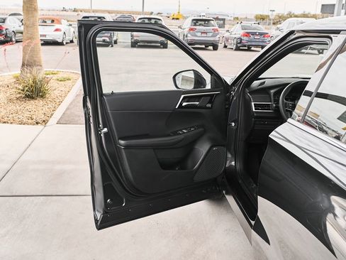 New 2026 Mitsubishi Outlander LE FWD image 14