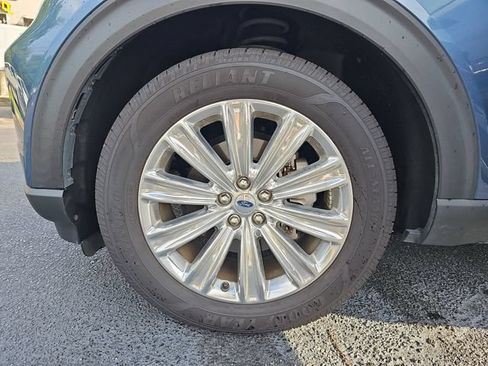 Certified 2020 Ford Explorer Limited RWD image 36