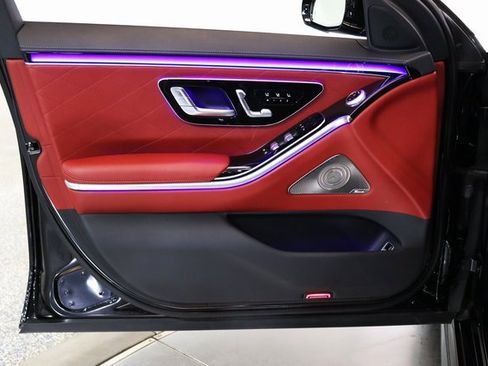 Used 2022 Mercedes-Benz S 580 4MATIC Sedan image 18