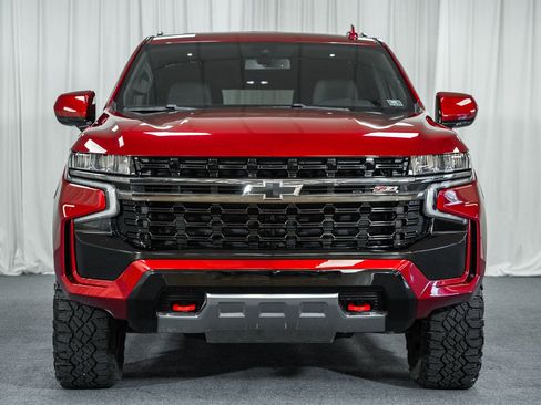 Used 2021 Chevrolet Suburban Z71 image 2