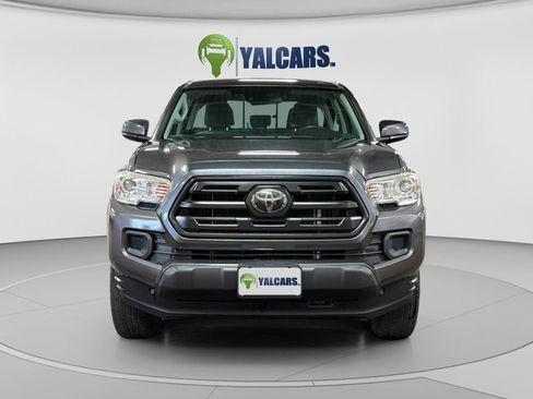 Used 2018 Toyota Tacoma SR w/ SR Convenience Package RWD image 8