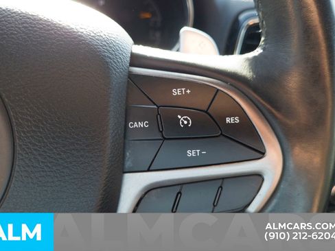 Used 2019 Jeep Grand Cherokee Limited X image 11