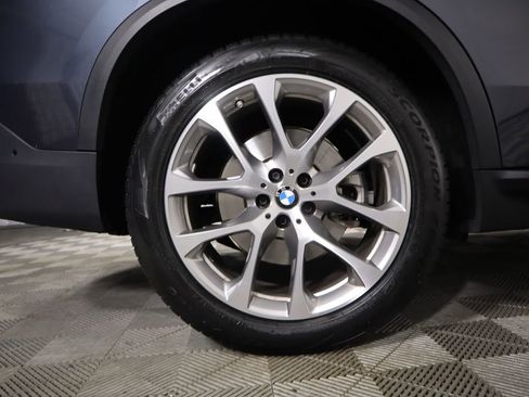 Used 2022 BMW X5 xDrive40i w/ Executive Package image 34