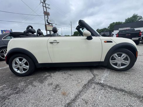 Used 2007 MINI Cooper Convertible FWD image 9