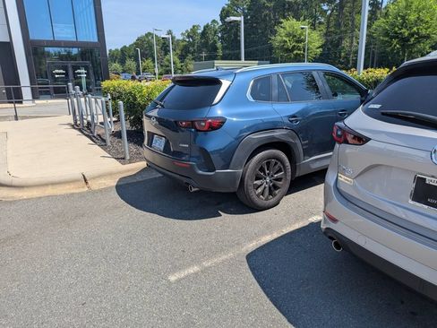 Used 2024 MAZDA CX-50 AWD 2.5 S w/ Premium Package image 8