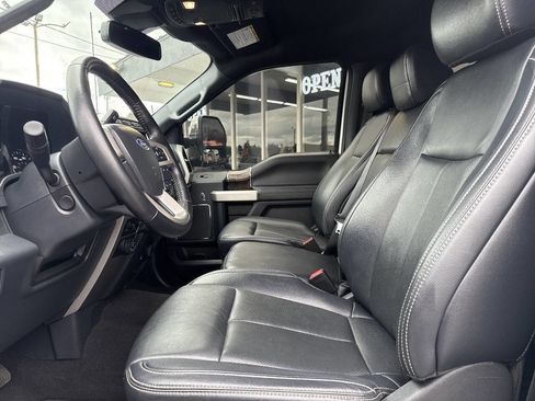 Used 2022 Ford F250 Lariat w/ Lariat Ultimate Package AWD/4WD image 35