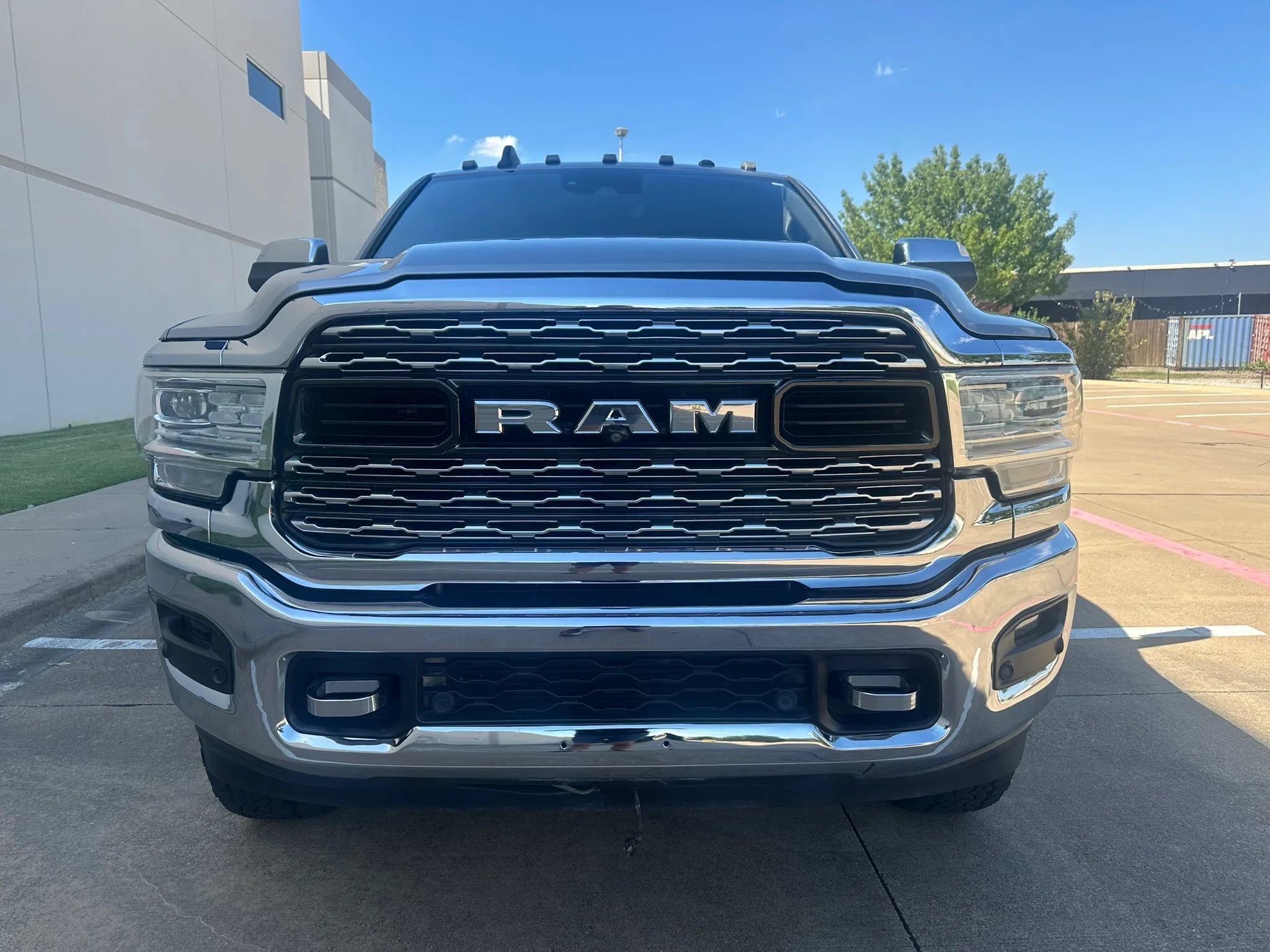 Used 2020 RAM 3500 Limited AWD/4WD image 4
