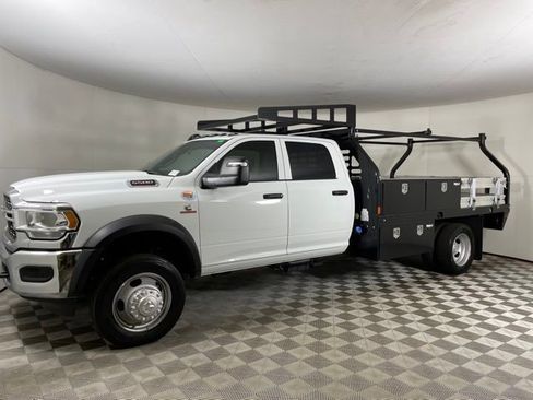 New 2024 RAM 5500 Tradesman w/ Chrome Appearance Group image 10