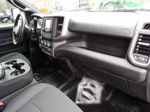 Used 2023 RAM 3500 Tradesman w/ Chrome Appearance Group image 28