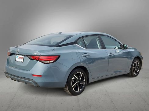 Used 2024 Nissan Sentra SV image 8