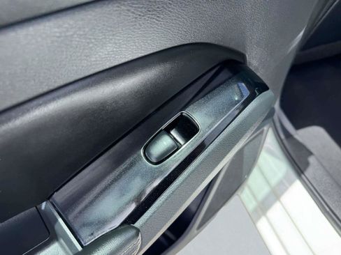 Used 2023 Nissan Altima 2.5 SL FWD image 29
