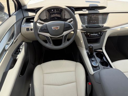 New 2026 Cadillac XT5 Premium Luxury w/ Driver Assist Package FWD image 12