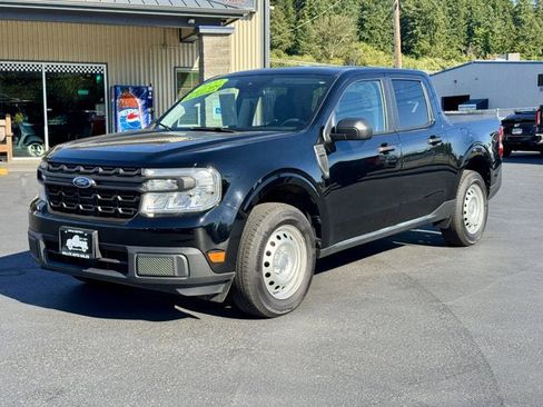 Used 2022 Ford Maverick XL image 1