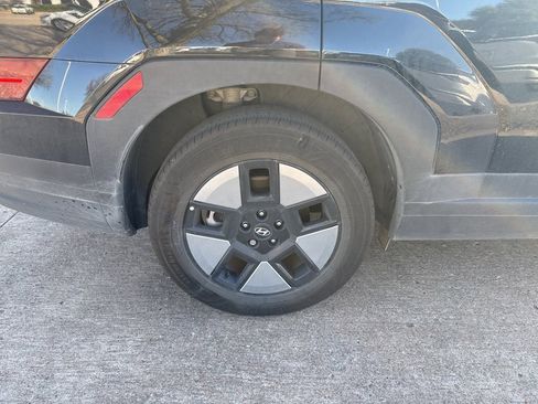 Used 2025 Hyundai Santa Fe SEL image 9