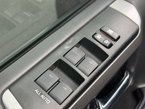 Used 2021 Toyota 4Runner SR5 RWD image 25