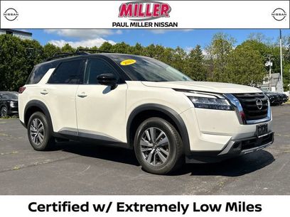 Certified 2023 Nissan Pathfinder SL