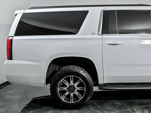 Used 2018 Chevrolet Suburban LT AWD/4WD image 10