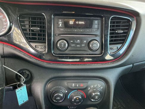 Used 2016 Dodge Dart SXT FWD image 14