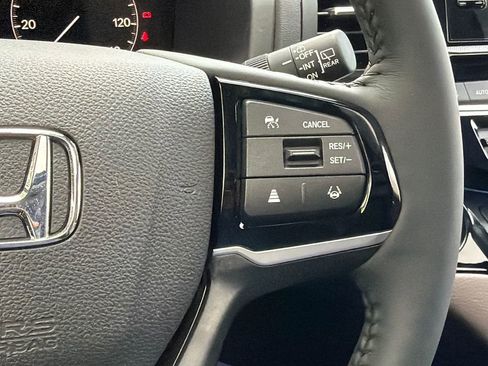 New 2026 Honda Odyssey Touring image 25