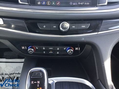 Used 2020 Buick Enclave Essence w/ Sound and Sites Package image 40