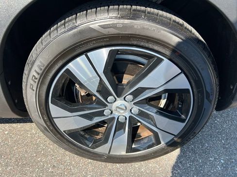 Used 2020 Volvo V60 T5 Cross Country image 16