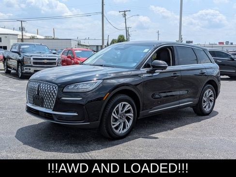 Used 2024 Lincoln Corsair AWD w/ Equipment Group 101A image 4
