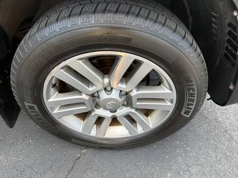 Used 2012 Toyota 4Runner Limited AWD/4WD image 60