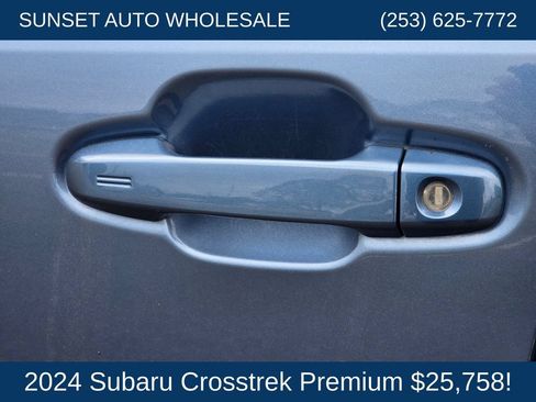 Used 2024 Subaru Crosstrek 2.0i Premium AWD/4WD image 25